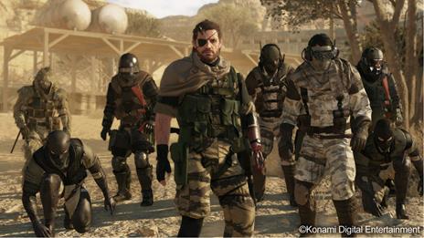 Metal Gear Solid V Definitive Experience - PS4 - 9
