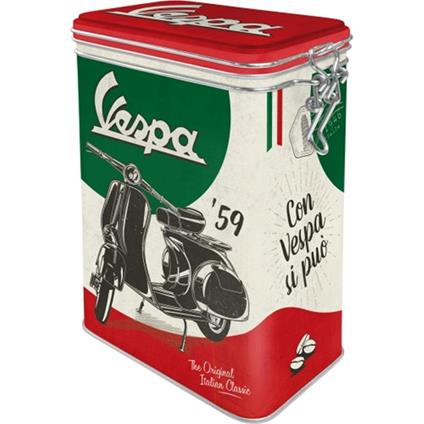 Clip Top Box Vespa. The Italian Classic