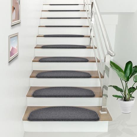 Lemecima Set di 15 Tappeti per Scale Interne 76x21cm Tappetini Antiscivolo per Scale Interne Autoadesiva Tappetino per Scale in Legno/Marmo Coprigradini Nessun Nastro Richiesto Grigio Scuro 