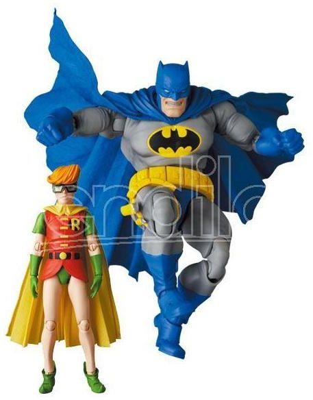 The Dark Knight Returns MAF EX Action Figures Batman Blue Version & Robin 11- 16 Cm Medicom