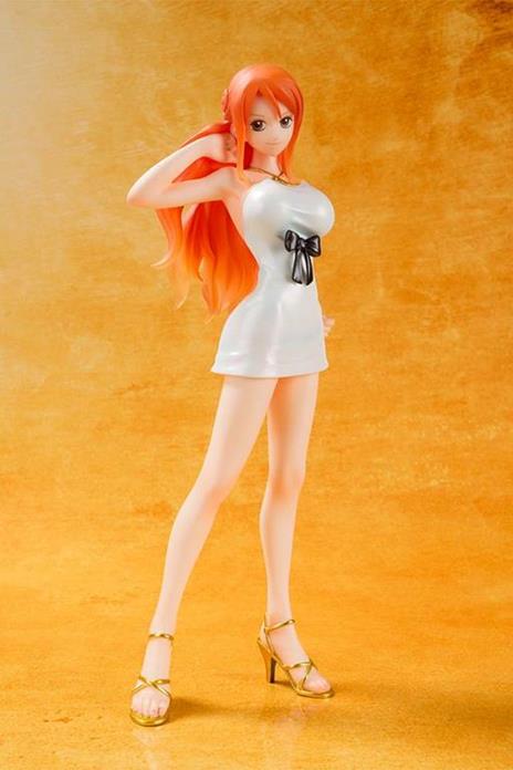 One Piece Zero. Nami Film Gold Figuarts