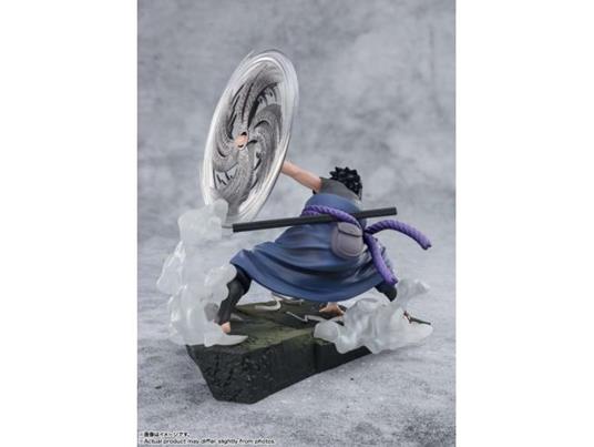 Naruto Figzero Sasuke Light E Dark Ext Statua Bandai