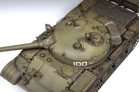 1/35 T-62 Soviet Main Battle Tank - 6