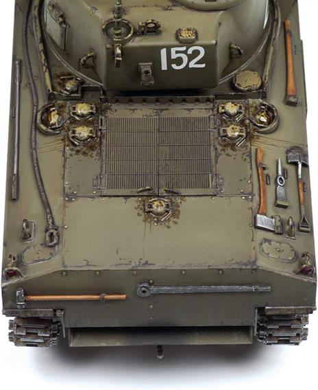 1/35 M4 A2 Sherman - 4