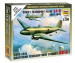 Li-2 Soviet Transport Plane WWII Plastic Kit 1:72 Model Z6140