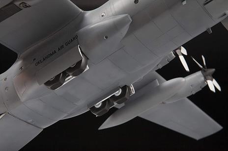1/72 C-130 H Hercules - 5