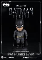 Dc Comics: Beast Kingdom - Batman Vs Superman Batman Figura Mini Egg Attack