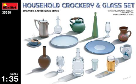 Household Crockery & Glass Set Plastic Kit 1:35 Model MIN35559