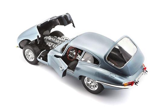 Bu12044Sb Jaguar E Coupe 1961 Silverblue 1.18 Modellino Bburago - 11