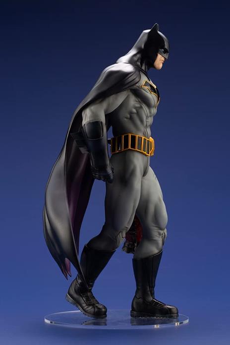 Dc Comics Artfx Pvc Statua 1/6 Batman (batman: Last Knight On Earth) 30 Cm Kotobukiya - 4