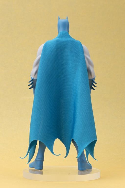 Dc Comics: Batman Classic Costume Artfx Statue - Kotobukiya - 13