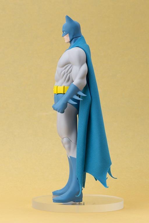 Dc Comics: Batman Classic Costume Artfx Statue - Kotobukiya - 11