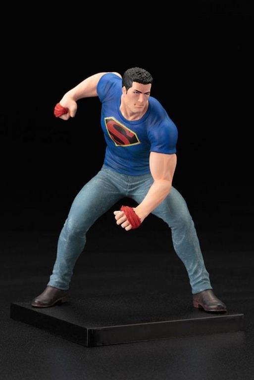 DC Comics ARTFX+ PVC Statue 1/10 Clark Kent (Superman Action Comics: Truth) SDCC 2016 20 cm - 2