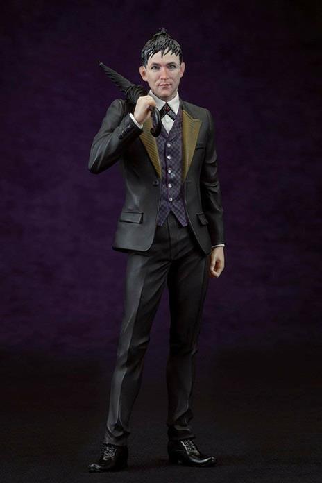 Gotham Tv: Oswald Chesterfield Cobblepot Artfx + Statue - 13