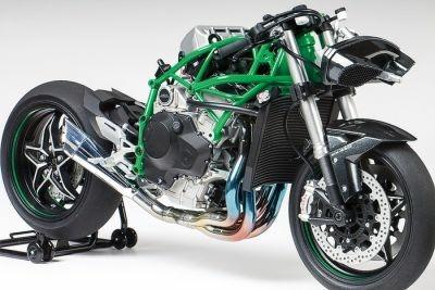 Tamiya Kawasaki Ninja H2R Kit di Montaggio Motocicletta 1:12 - 9