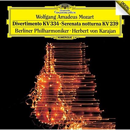 Mozart: Divertimento Kv334. Serenata Notturna (Limited/Japan Only) - CD Audio di Wolfgang Amadeus Mozart,Herbert Von Karajan