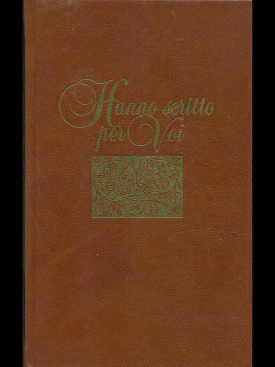 Hanno scritto per voi - copertina