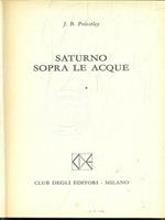 Saturno sopra le acque