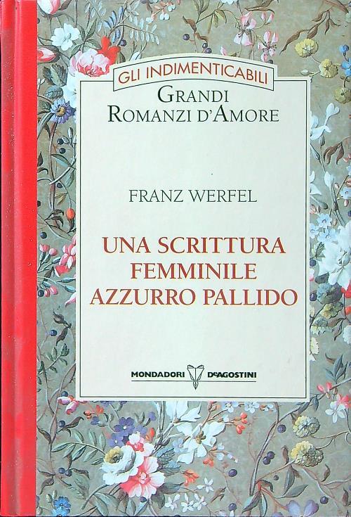 Una scrittura femminile azzurro pallido