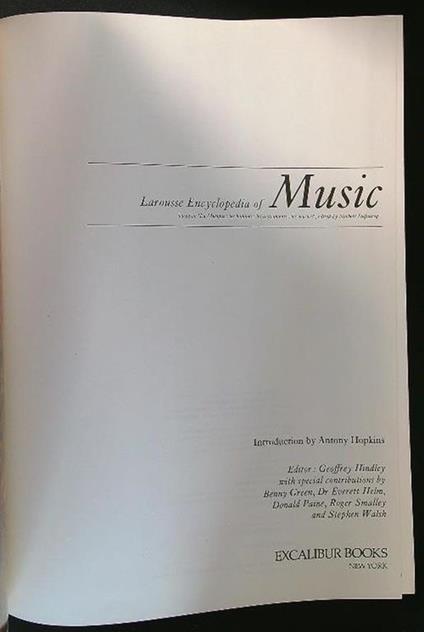 Larousse Encyclopedia of Music - copertina
