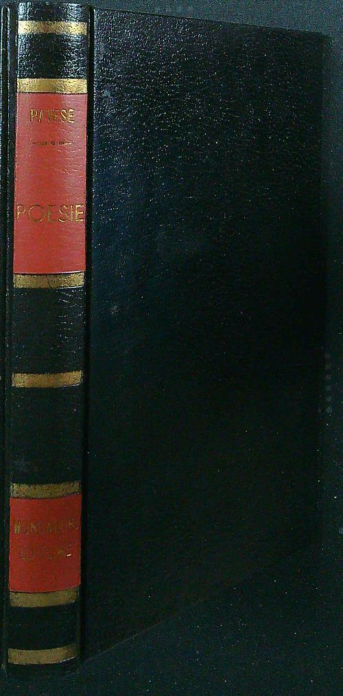 Poesie - Cesare Pavese - copertina
