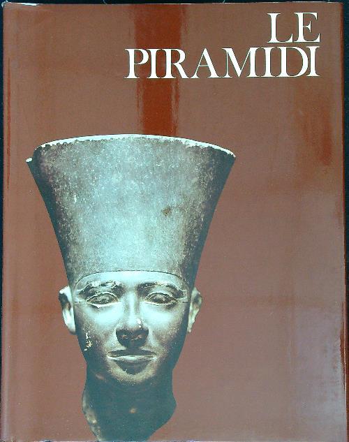 Le piramidi - Desmond Stewart - copertina