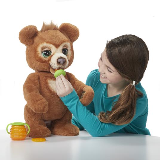 Hasbro FurReal-Cubby Il Mio Orsetto Curioso (Peluche Orso Interattivo con Oltre 100 Combinazioni di Suoni e Movimenti) Versione Italiana - 3