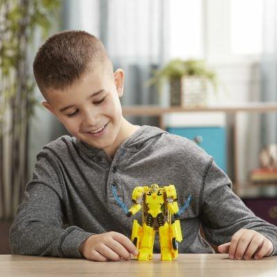 Transformers Cyberverse Ultra Bumblebee - 8