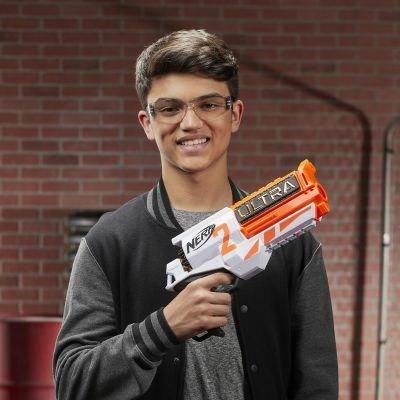 Nerf Ultra. Two (Blaster motorizzato a retrocarica rapida, 6 dardi Nerf Ultra, compatibile solo con i dardi Nerf Ultra) - 4