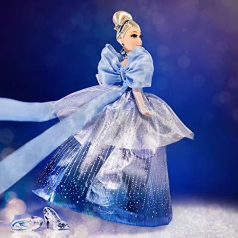 Hasbro- DPR Serie Holiday Style Cinderella E9043 - 3