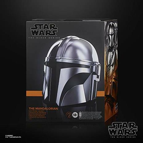 Hasbro Star Wars The Black Series. The Mandalorian, Casco elettronico premium da collezione, replica 1:1 - 4