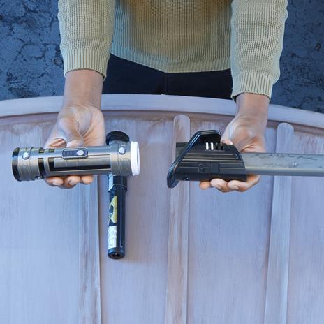 Star Wars Lightsaber Forge Darksaber - 6