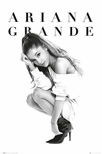 Poster Ariana Grande. Crouch 61x91,5 Cm.