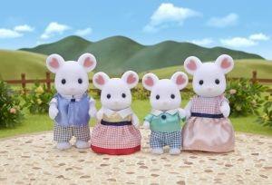 Sylvanian Families. Marshmellow Mouse Family - 13