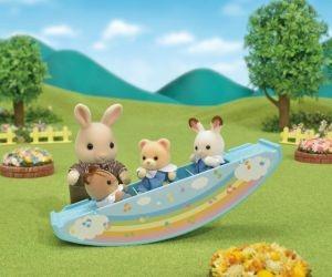 Sylvanian Families Sunshine Nursery Bus Toys - 12