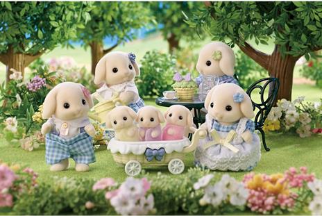 Famiglia Coniglio Flora Sylvanian Families (5735) - 3