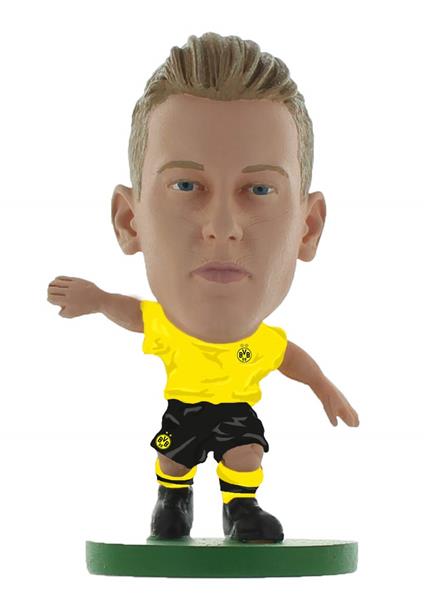 Soccerstarz  Borussia Dortmund Julian Brandt  Home Kit Classic Kit Figures