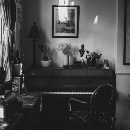 F Song & Mrs Magic (String Versions) - Vinile LP di Strawberry Guy