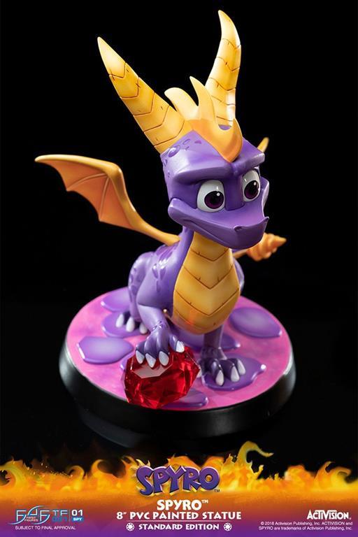 Spyro The Dragon Pvc Statue 22 Cm Figure - 2