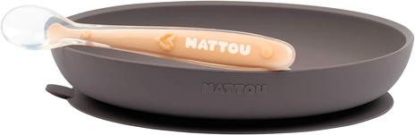 Nattou 879583 - Set di 2 stoviglie in silicone antiscivolo + cucchiaio, melanzana e pesca