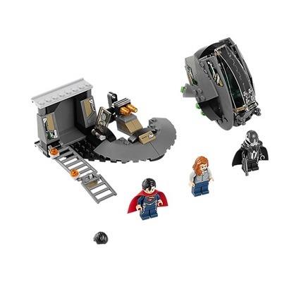 LEGO Super Heroes (76009). Superman. Fuga da Black Zero - 3