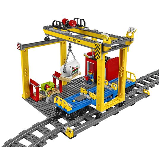 LEGO City (60052). Treno merci - 3