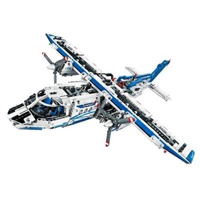 LEGO Technic (42025). Aereo da carico - 3