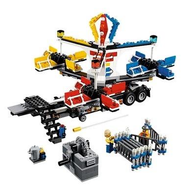 LEGO Creator Expert (10244). Giostra del luna park - 10