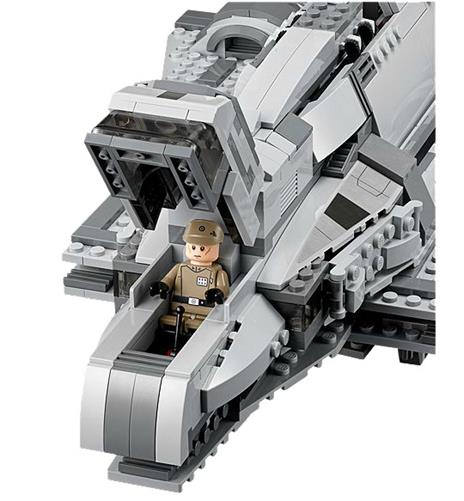 LEGO Star Wars (75106). Imperial Assault Carrier - 7