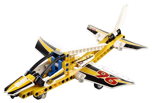 LEGO Technic (42044). Jet acrobatico - 3