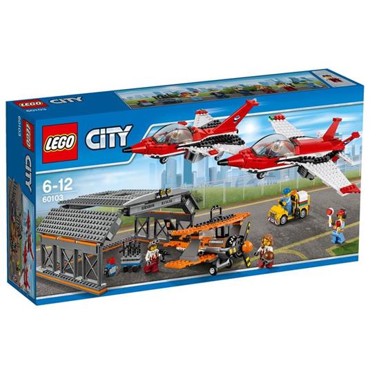 LEGO City Airport (60103). Show aereo all'aeroporto