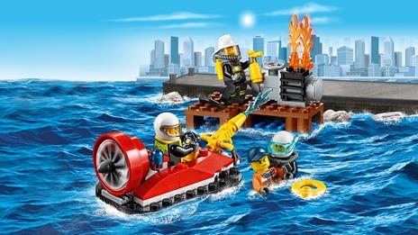 LEGO City Fire (60106). Starter set Pompieri - 6
