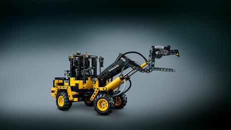 LEGO Technic (42053). Volvo EW 160E - 6