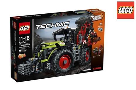 LEGO Technic (42054). Claas Xerion 5000 Trac VC